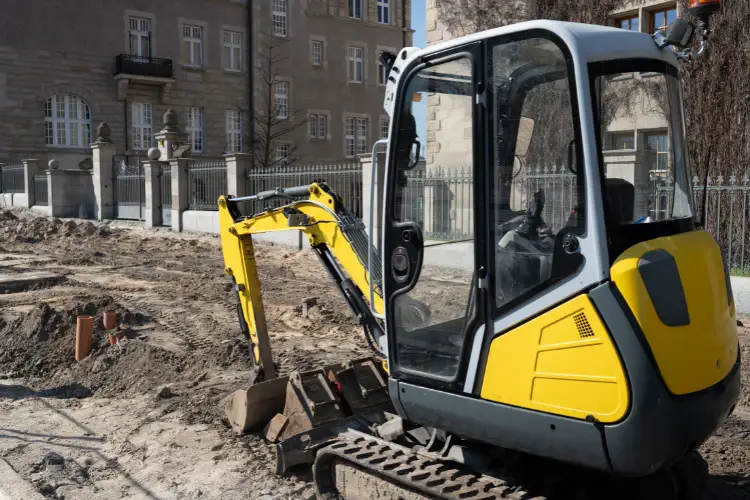 Mini Digger Hire